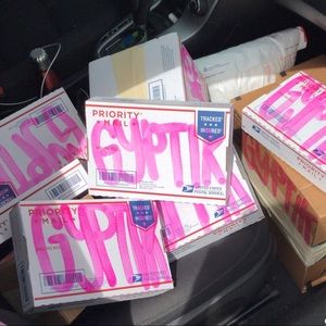 • 11 Babes Are About To Get GYPTIK •